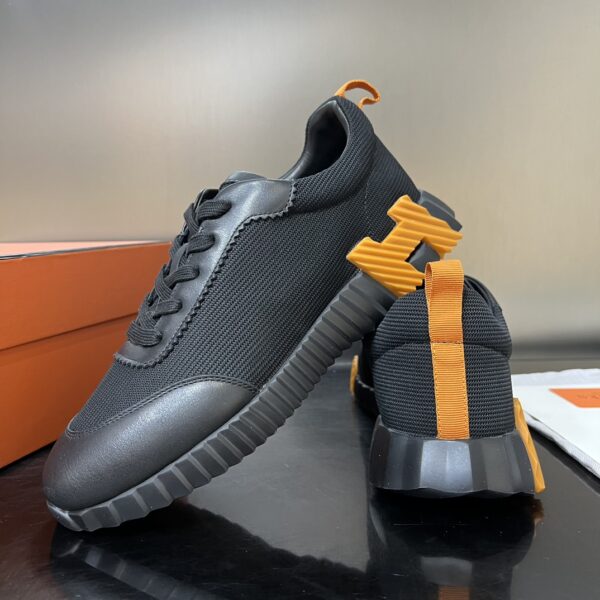 Hermes 2023 casual sneakers. - Image 3