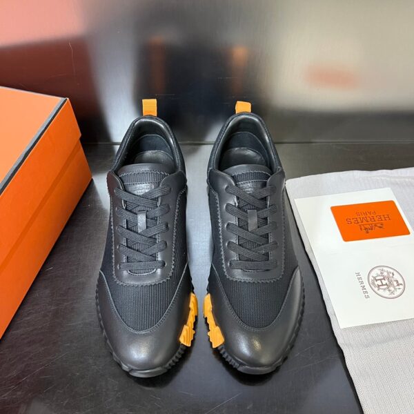 Hermes 2023 casual sneakers. - Image 2