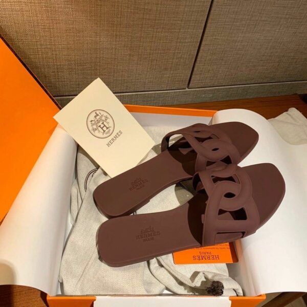 Hermes Aloha PVC Jelly Sandals Spring /Summer 2020 Collection, Burgundy - Image 8