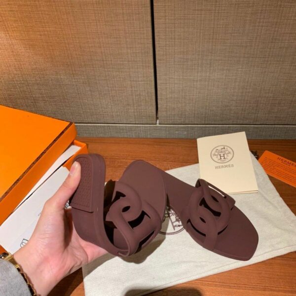 Hermes Aloha PVC Jelly Sandals Spring /Summer 2020 Collection, Burgundy - Image 9