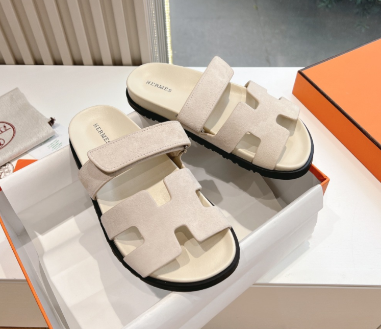 Hermes Beige Sandal