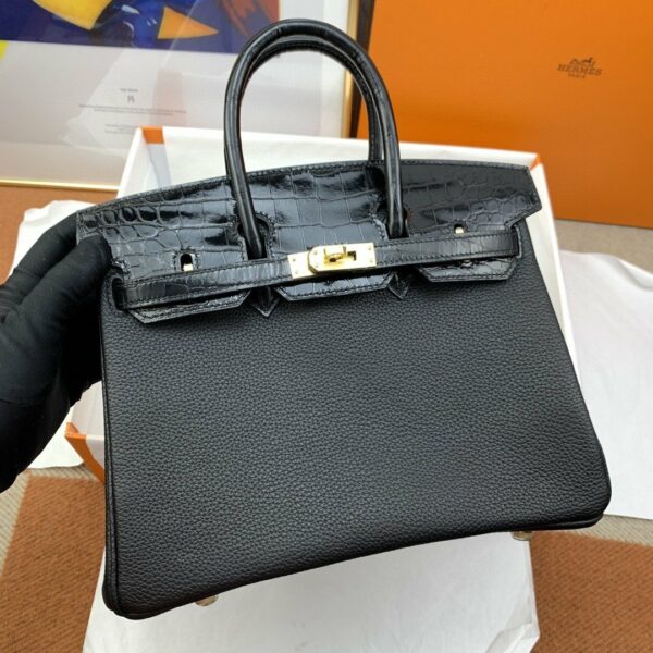 Hermes Birkin 25 Nata Swift Gold Hardware Black - Image 9