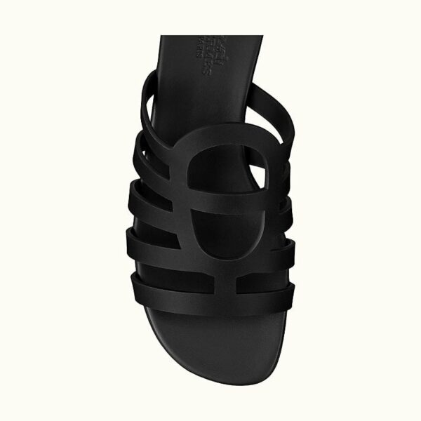 Hermes Camelia Sandal Noir - Image 4