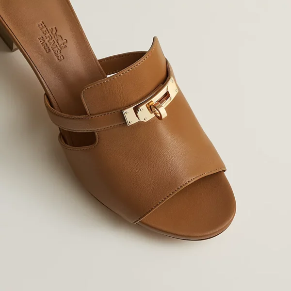 Hermes Candy Kelly Naturel Goatskin Sandal - Image 4