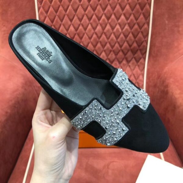 Hermes Crystal Roxane Mules Suede Goatskin Leather Spring /Summer Collection Noir - Image 3