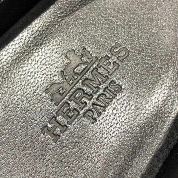 Hermes Crystal Roxane Mules Suede Goatskin Leather Spring /Summer Collection Noir - Image 6