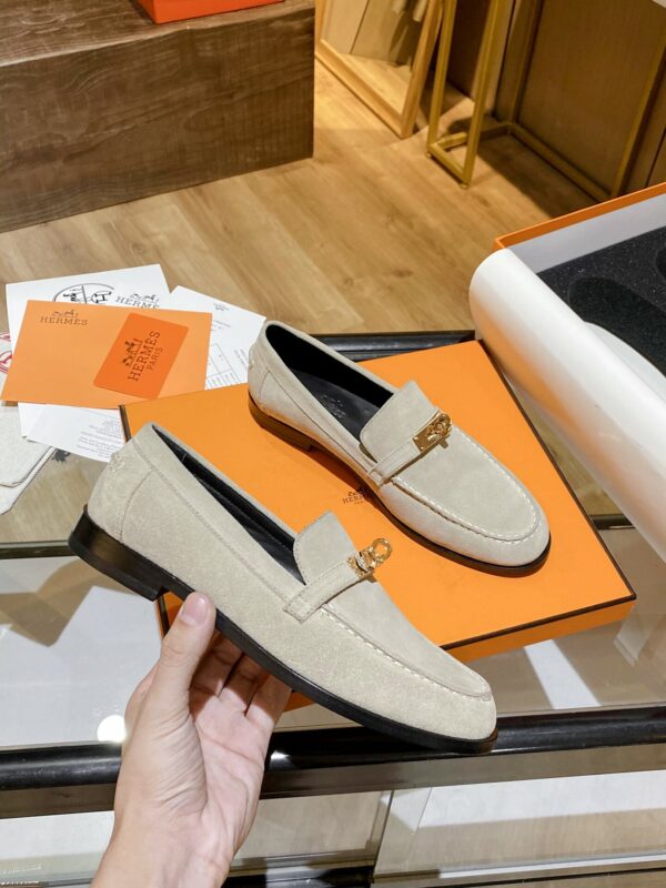 Hermes Destin Loafer Cream - Image 5