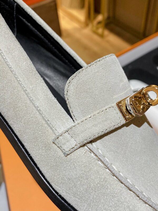 Hermes Destin Loafer Cream - Image 2