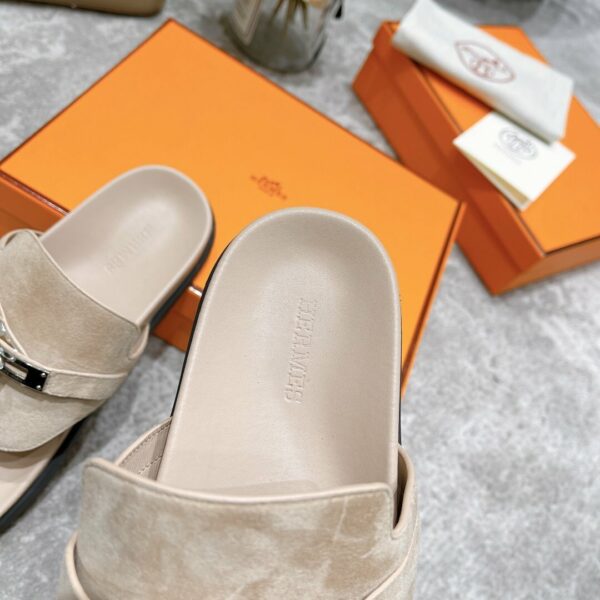 Hermes Elixir Sandal Beige - Image 5