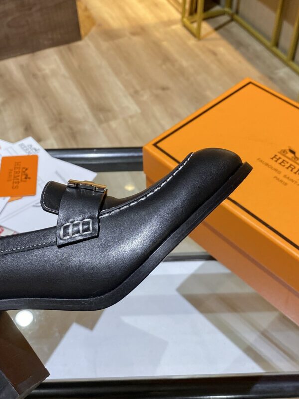 Hermes Elysee Pump Black - Image 4