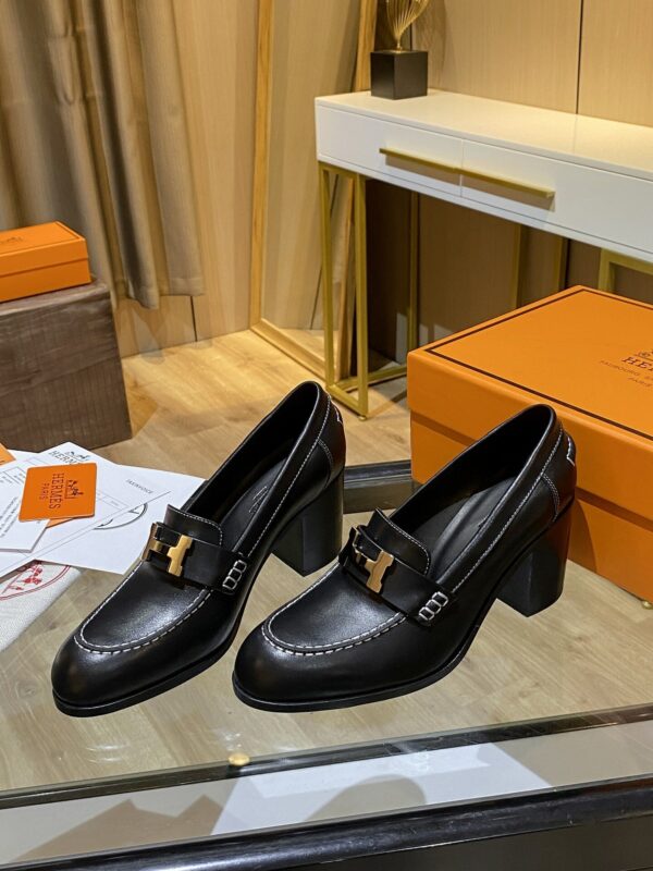 Hermes Elysee Pump Black