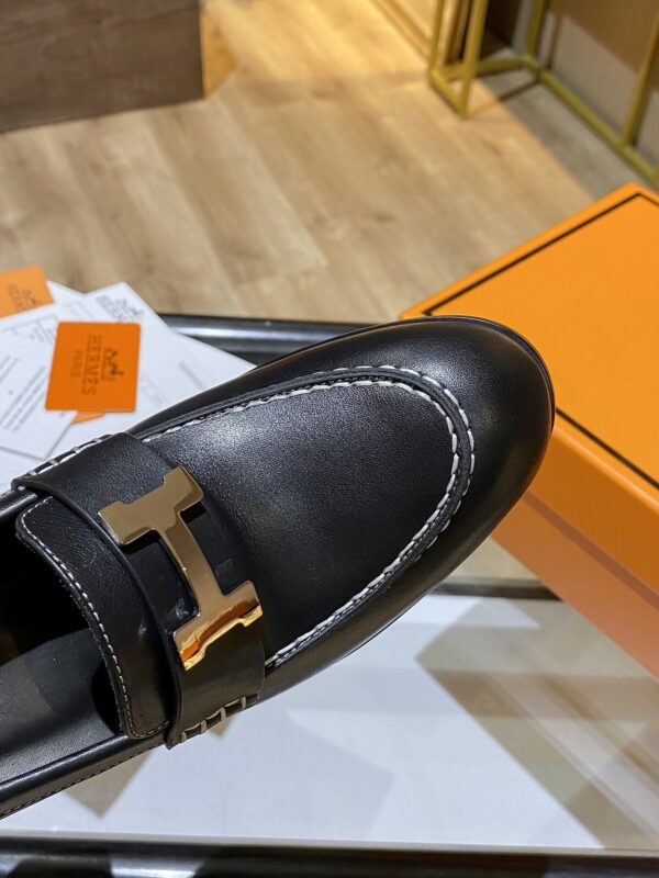Hermes Elysee Pump Black - Image 3