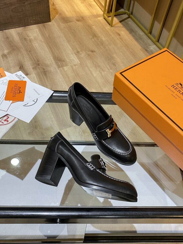 Hermes Elysee Pump Black - Image 2