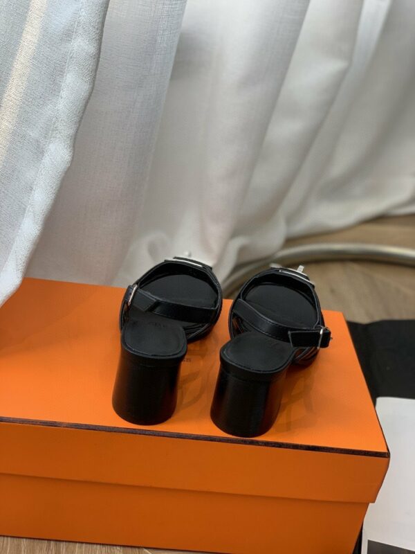 Hermes Eve 60 Sandal Black - Image 8