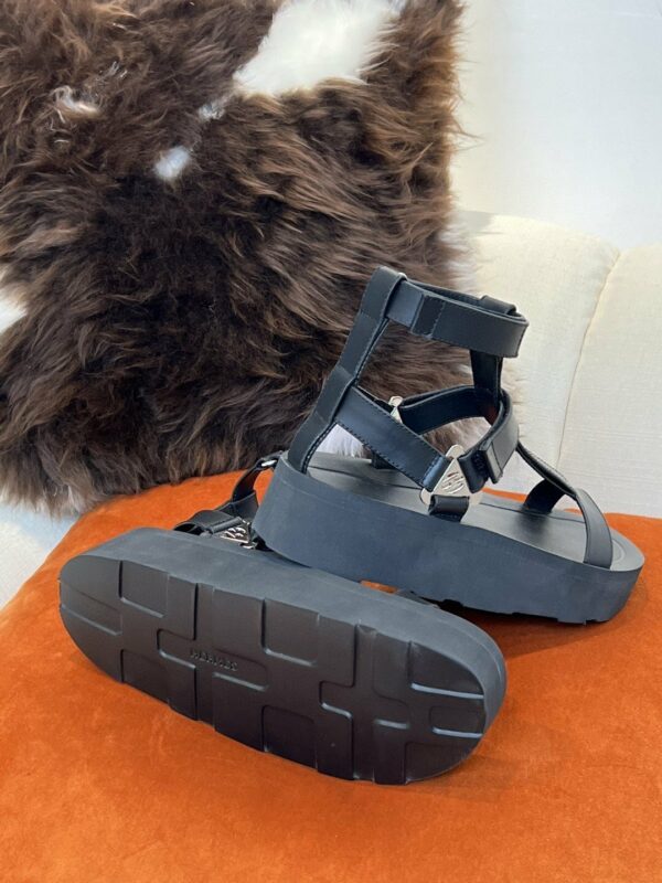 Hermes Eze 30 Sandal - Image 4