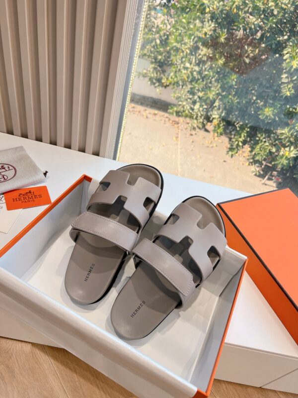 Hermes Grey Sandal - Image 3