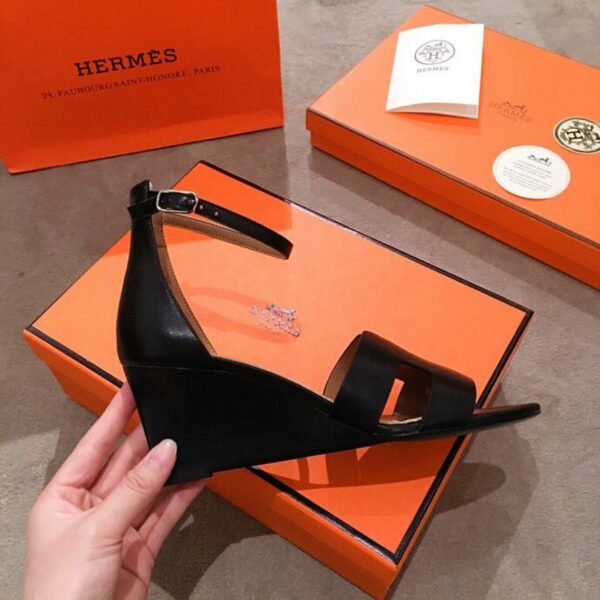 Hermes Legend SandalsSpring /Summer Collection, Noir - Image 2
