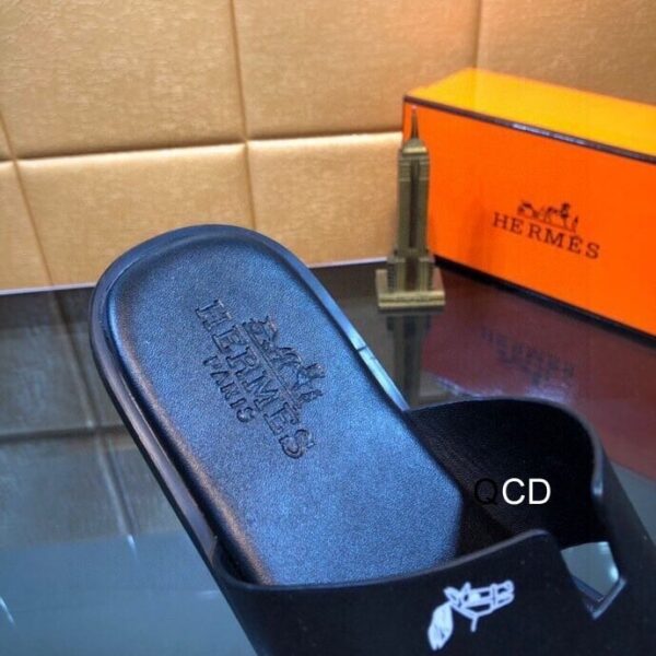 Hermes Men's Black Sandal - Image 4