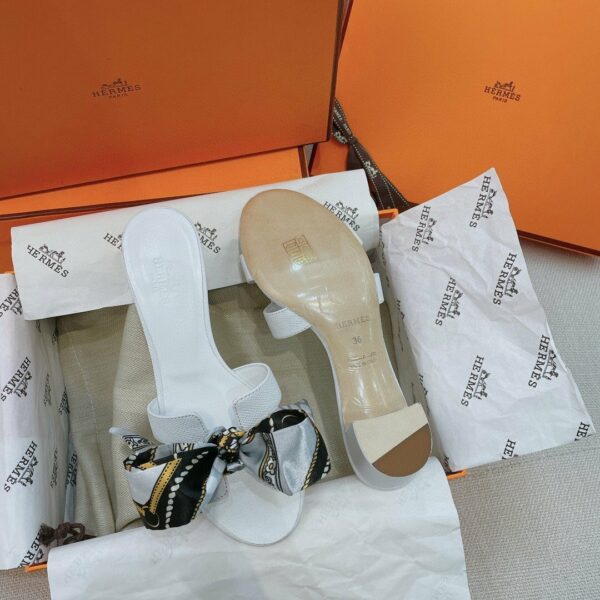 Hermes Oasis White - Image 4