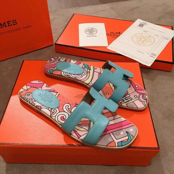 Hermes Oran Floral Canvas Sandals Box Calfskin Spring /Summer Collection Bleu Littoral - Image 3