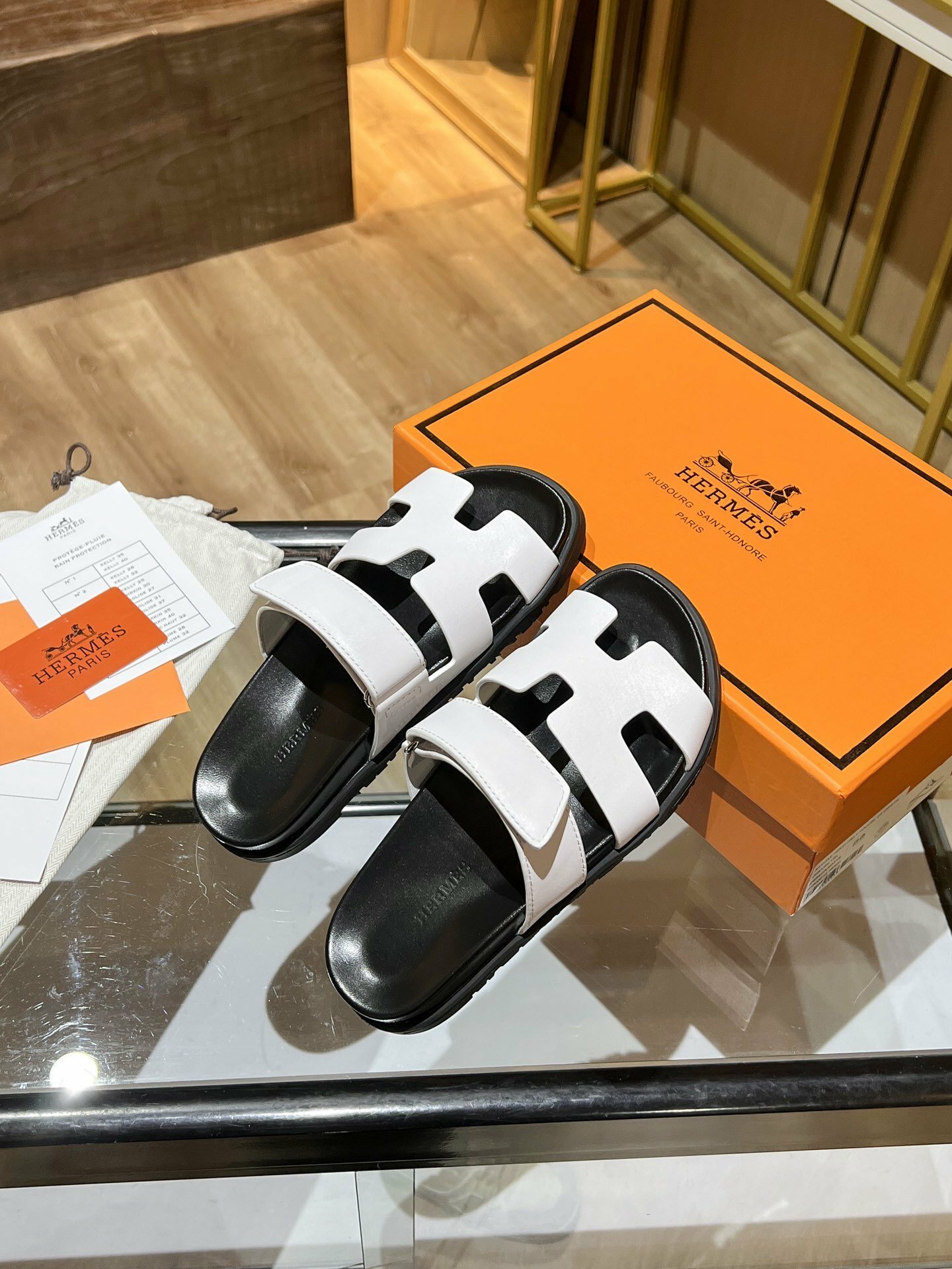 Hermes Oran Sandal Black /White