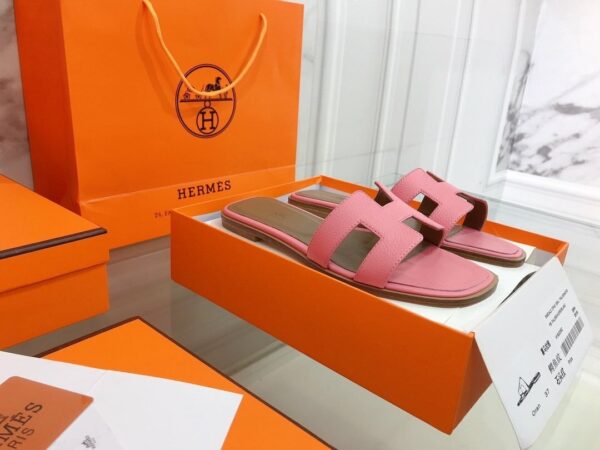 Hermes Oran Sandal Pink - Image 6
