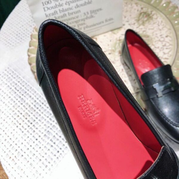 Hermes Paris Womens LoaferSpring/Summer Collection Black - Image 2