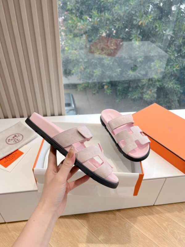 Hermes Pink Sandal - Image 2