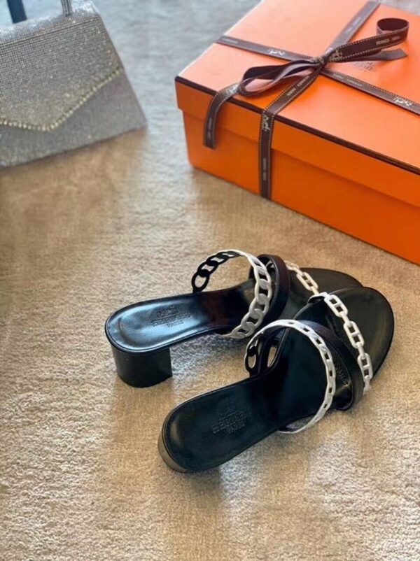 Hermes Thalassa Mules Sandals Nappa Leather Spring /Summer Collection Noir /Silver - Image 5