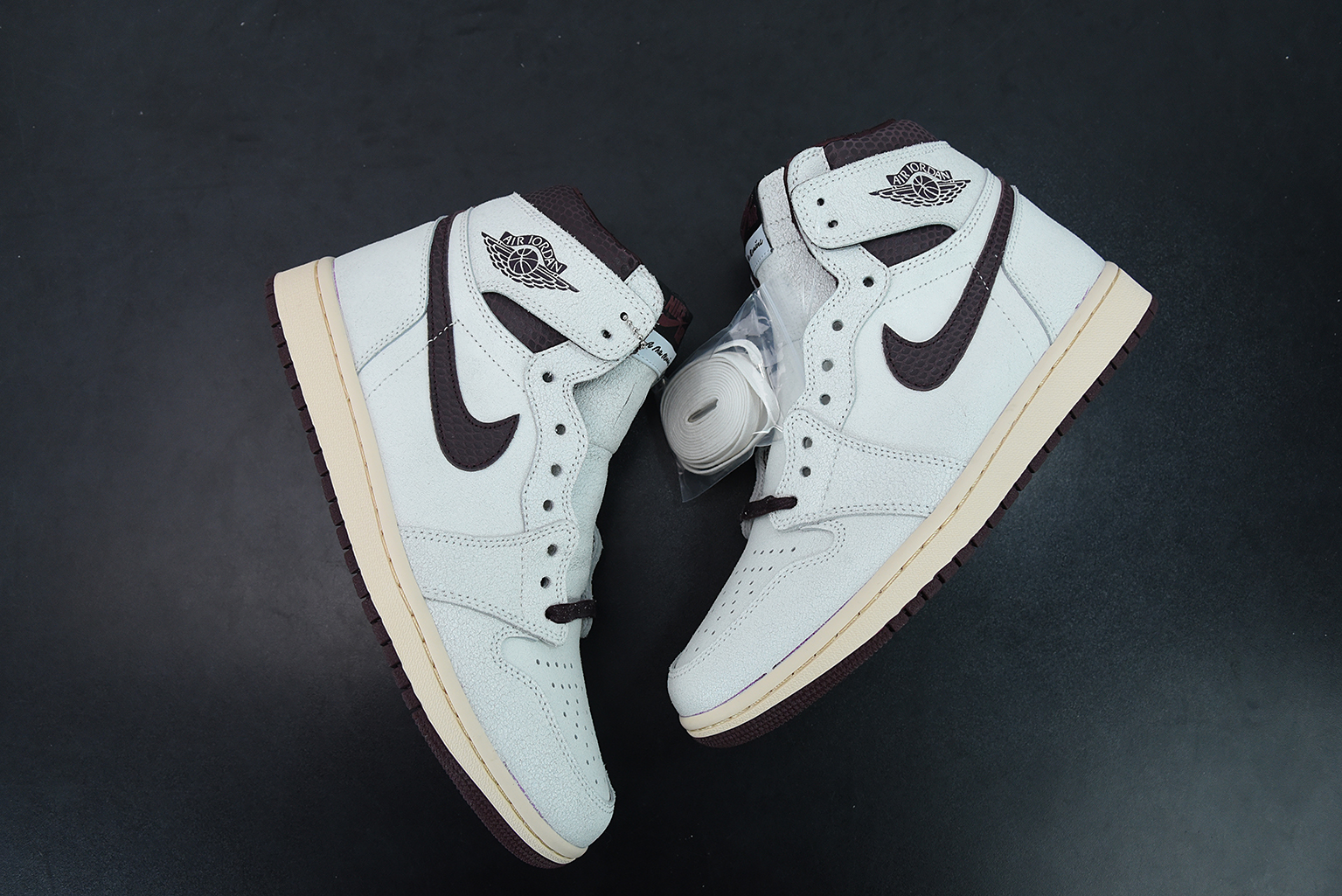 Jordan 1 Retro High OG A Ma Maniere DO7097-100