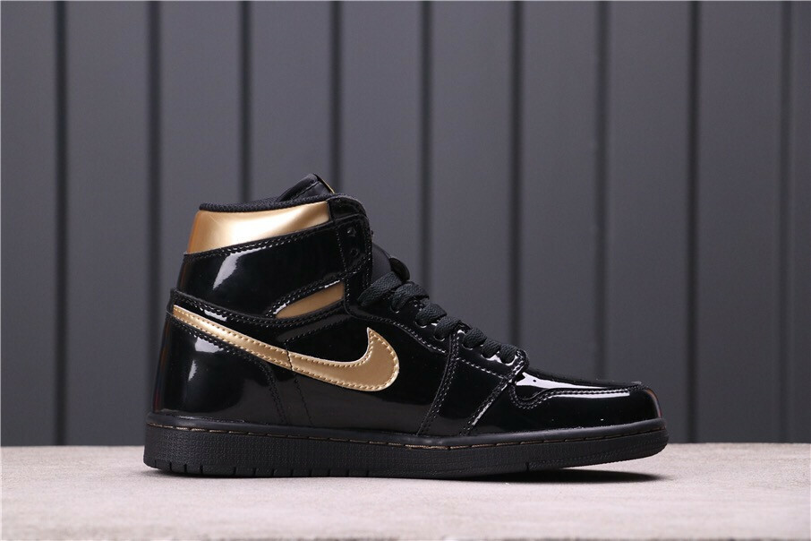 Jordan 1 Retro High OG Black Metallic Gold 555088-032 Men's Size 7 - 12 US, Women's Size 5.5 - 8.5 US