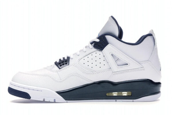 Jordan 4 Retro Columbia (2015) - Image 3