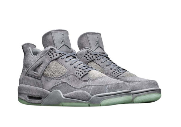 Jordan 4 x KAWs Grey - Image 3