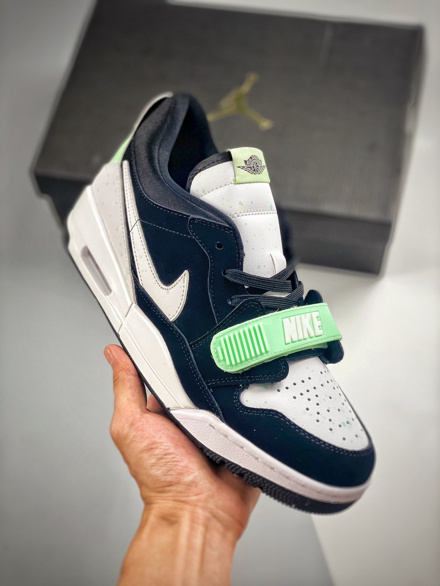 Jordan Legacy 312 Low Black White Teal Tint CJ5500-013