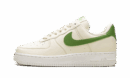 NIKE AIR FORCE 1 '07 LO WMNS "COCONUT MILK"