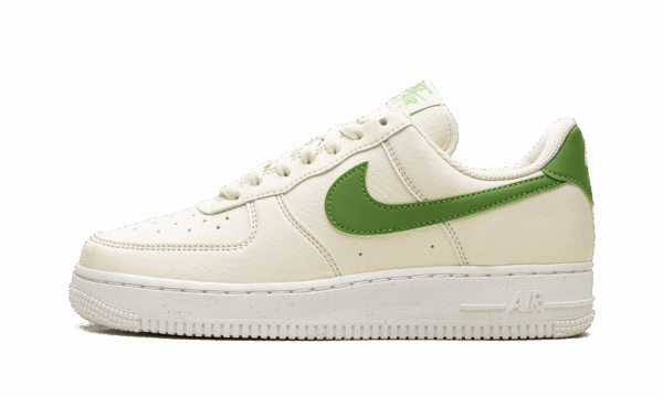NIKE AIR FORCE 1 '07 LO WMNS "COCONUT MILK"