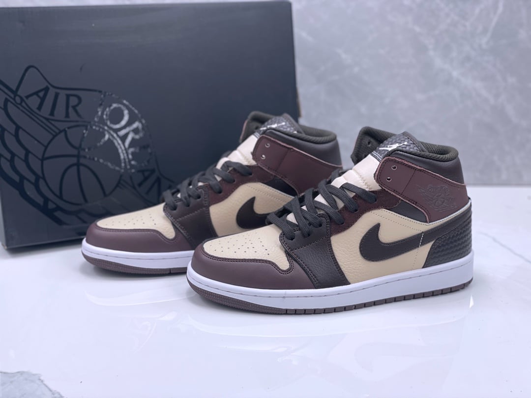 Nike Air Jordan 1 Mid SE "Paris YMC" FZ4359-200