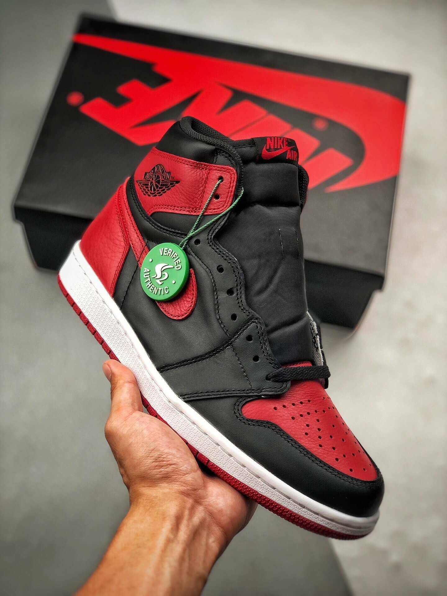Nike Air Jordan 1 Retro Bred "banned" (2016) &#8211