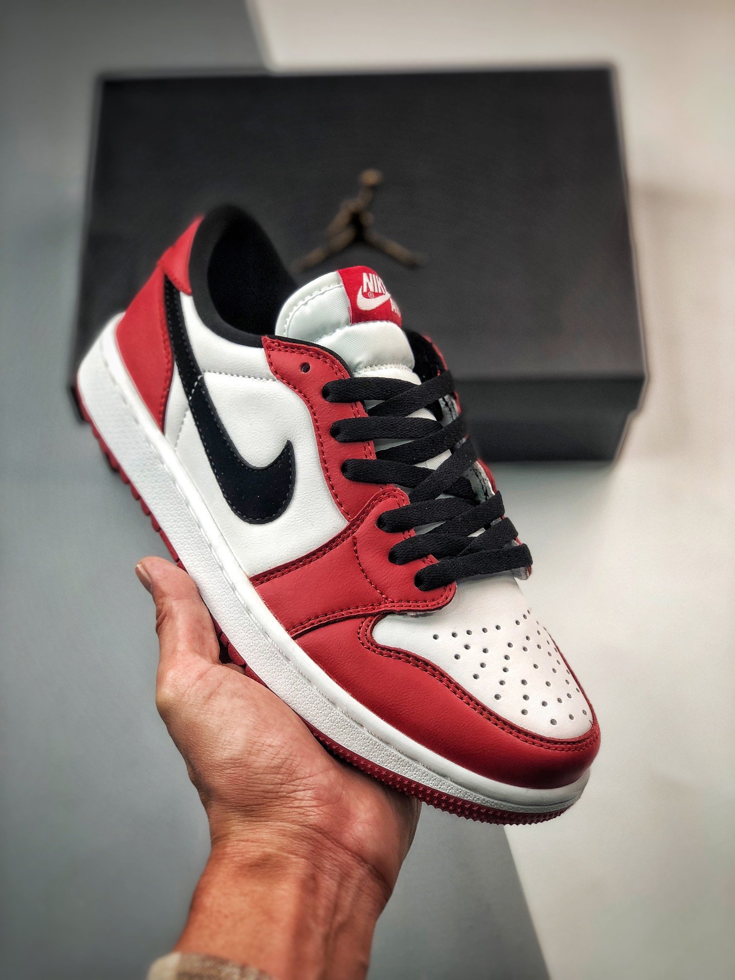 Nike Air Jordan 1 Retro Low Chicago
