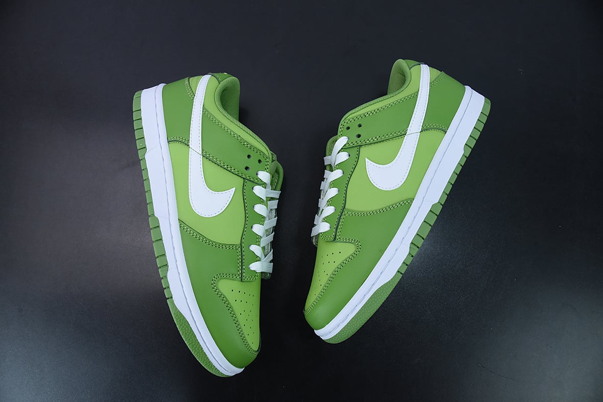 Nike Dunk Low Chlorophyll DJ6188-300