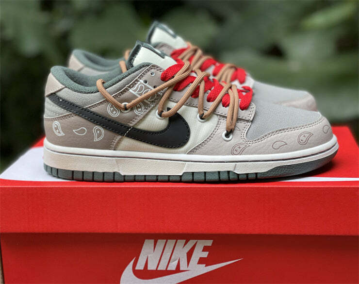 Nike Dunk Low DH0957 100