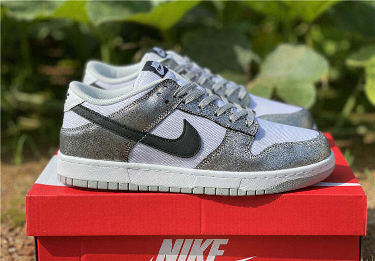 Nike Dunk Low Golden Gals Metallic Silver (W) DO5882-001