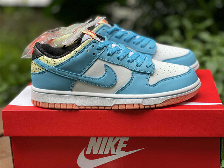 Nike Dunk Low Kyrie Irving Baltic Blue 