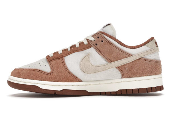 Nike Dunk Low Medium Curry - Image 3