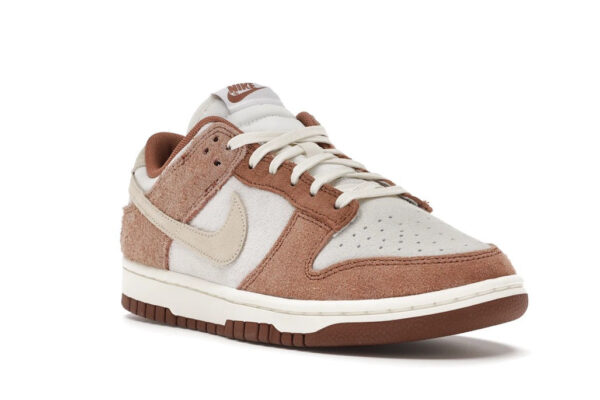 Nike Dunk Low Medium Curry - Image 2