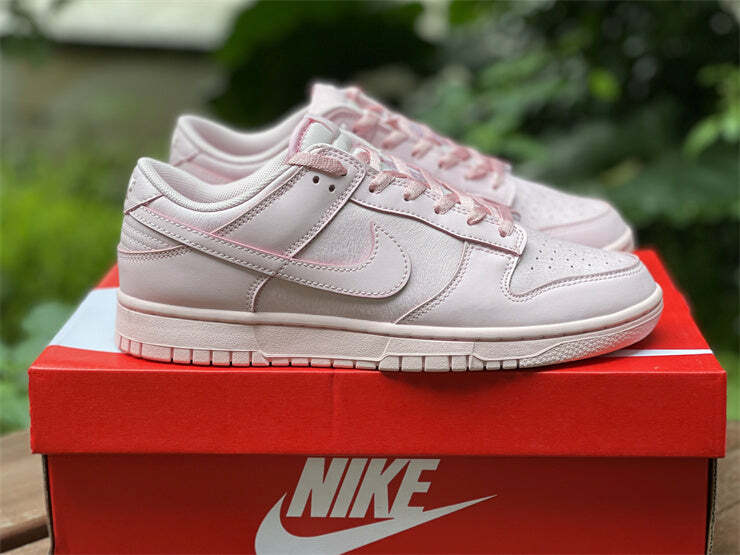 Nike Dunk Low Pink 