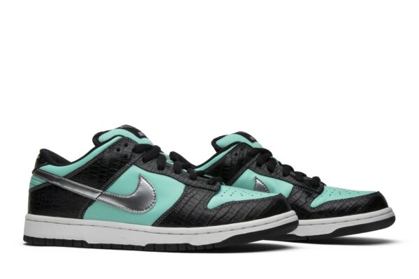 Nike Dunk Low Pro SB x Diamond Supply Co. Tiffany - Image 6