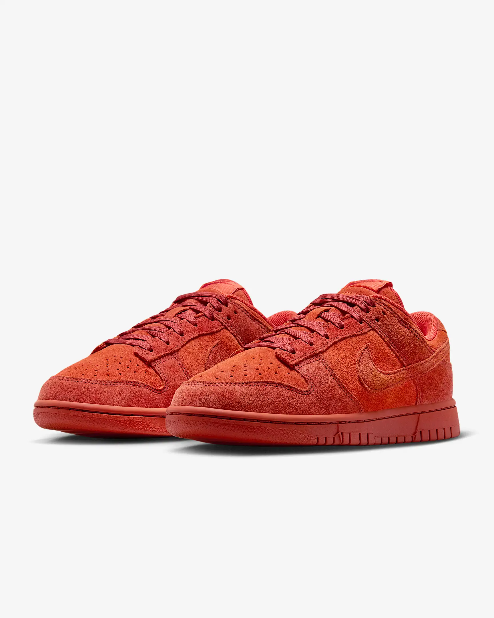 Nike Dunk Low SE Valley Of Fire HV5756-633