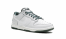 NIKE DUNK LOW "VINTAGE GREEN"