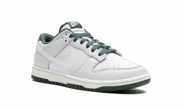 NIKE DUNK LOW "VINTAGE GREEN" - Image 7